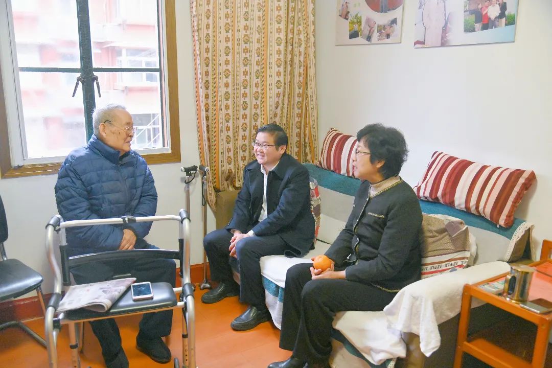 蘇鹽集團領導開展新春走訪慰問并督導安全生產(chǎn)工作 蘇鹽集團領導開展新春走訪慰問并督導安全生產(chǎn)工作